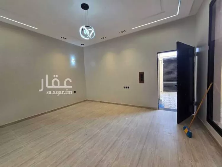 Floor for Sale in Riyadh Tuwaiq صورة 4