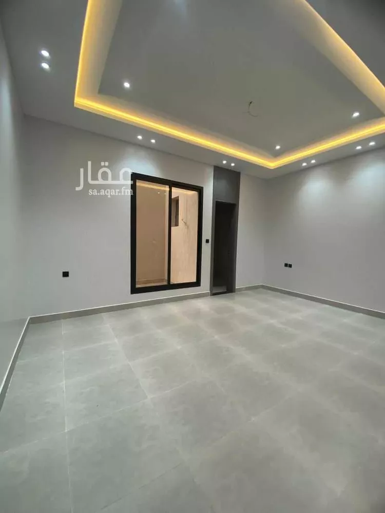 Floor for Sale in Riyadh Tuwaiq 13