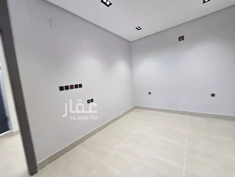 Villa for Sale in Riyadh Tuwaiq 10