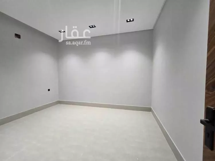 دور للبيع في شارع محمد بن جريج, حي طويق, مدينة الرياض, منطقة الرياض صورة 4