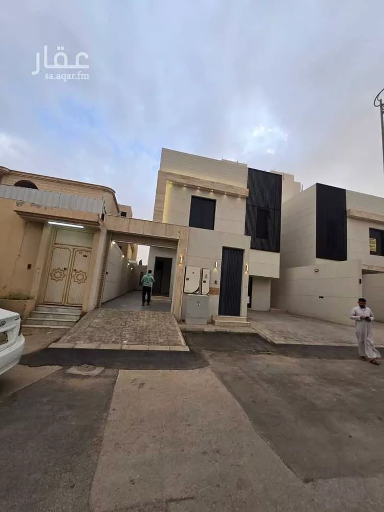 دور للبيع في شارع محمد بن جريج, حي طويق, مدينة الرياض, منطقة الرياض