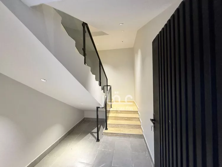 دور للبيع في شارع محمد بن مسلم الطائفي, حي ديراب, مدينة الرياض, منطقة الرياض صورة 3