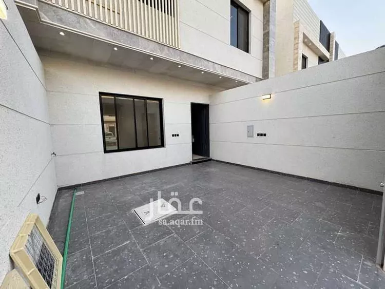 فيلا للبيع في شارع عبدالرحمن الناسخ, حي عكاظ, مدينة الرياض, منطقة الرياض صورة 4