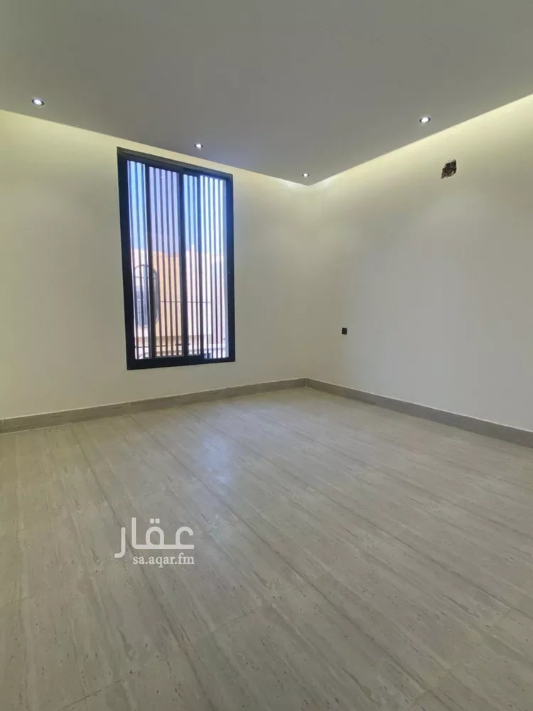 Villa for Sale in Riyadh Tuwaiq 17