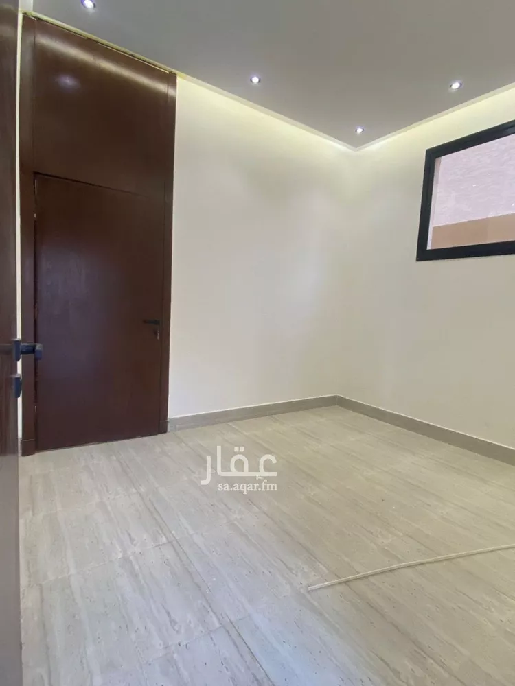 Villa for Sale in Riyadh Tuwaiq 9