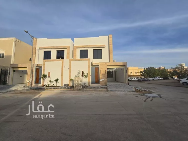 فيلا للبيع في شارع العشيرة, حي طويق, مدينة الرياض, منطقة الرياض