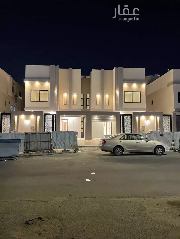 فيلا للبيع في شارع بديع الزمان الهمذاني, حي المنار, مدينة الدمام, المنطقة الشرقية