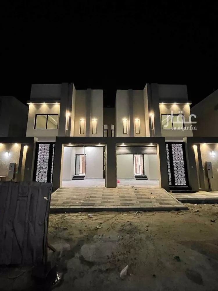 فيلا للبيع في شارع بديع الزمان الهمذاني, حي المنار, مدينة الدمام, المنطقة الشرقية صورة 2