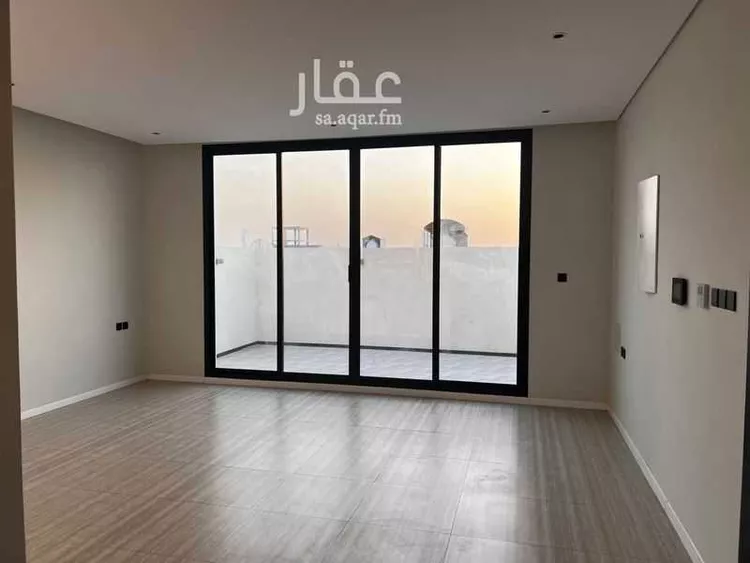 دور للبيع في شارع علقة, حي المصيف, مدينة الرياض, منطقة الرياض صورة 2
