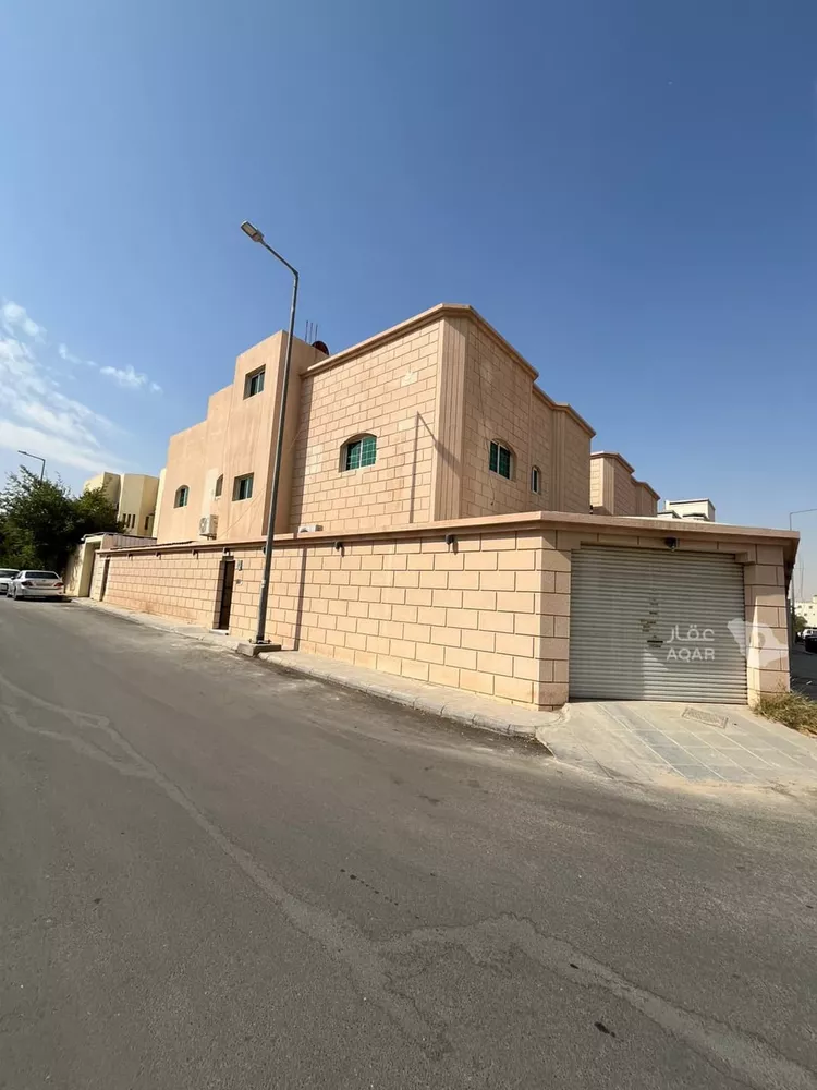 فيلا للبيع في شارع ابن مظفر, حي الإزدهار, مدينة الرياض, منطقة الرياض