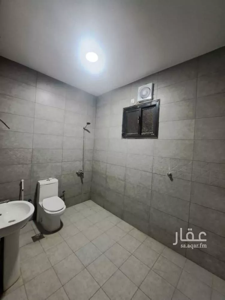 شقة للإيجار في شارع اليمان بن اليمان, حي الصفاء, مدينة جدة, منطقة مكة المكرمة صورة 3