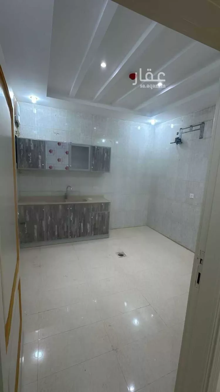 شقة للإيجار في شارع محمد الغزوي, حي الورود, مدينة جدة, منطقة مكة المكرمة صورة 3