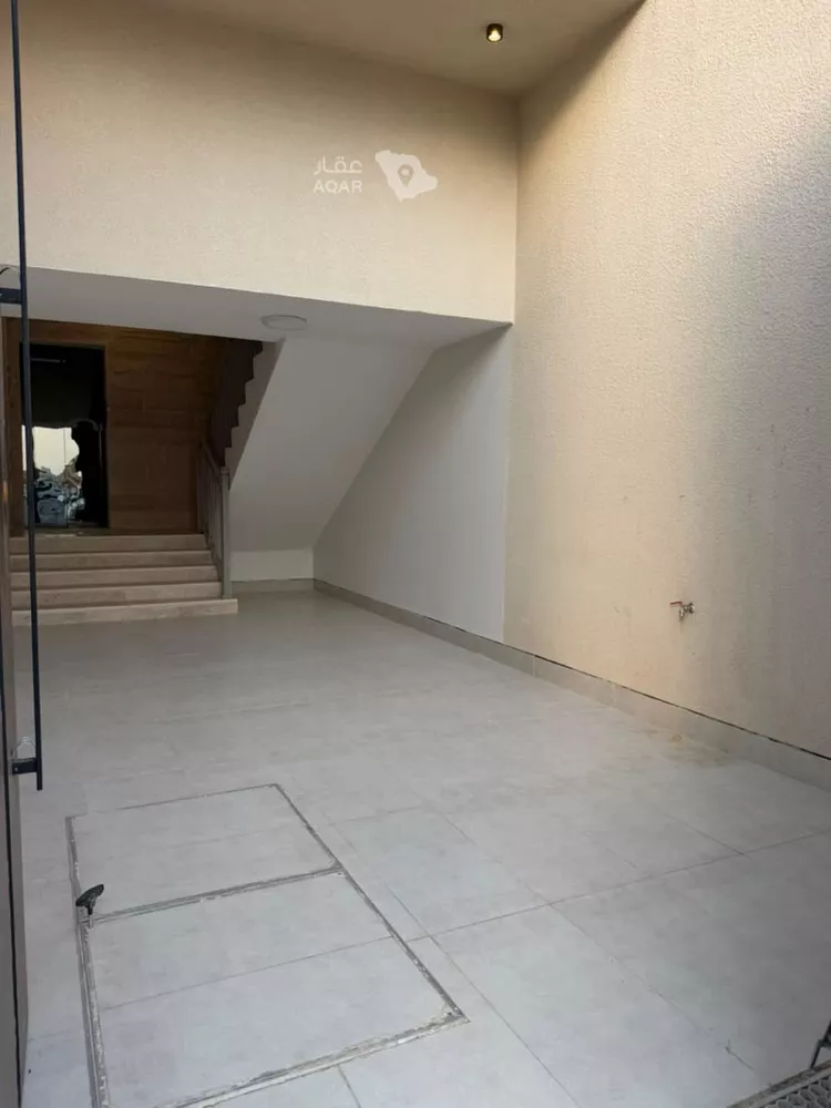 دور للبيع في شارع سليمان الاهدل, حي الروابي, مدينة الرياض, منطقة الرياض 4