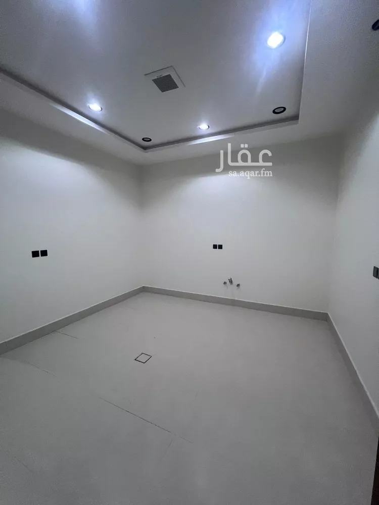 فيلا للبيع في شارع القاسم بن عبدالواحد, حي طويق, مدينة الرياض, منطقة الرياض صورة 5