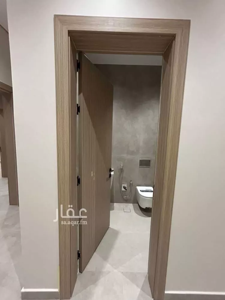 Complex for sale in Riyadh Ar Rimal 10
