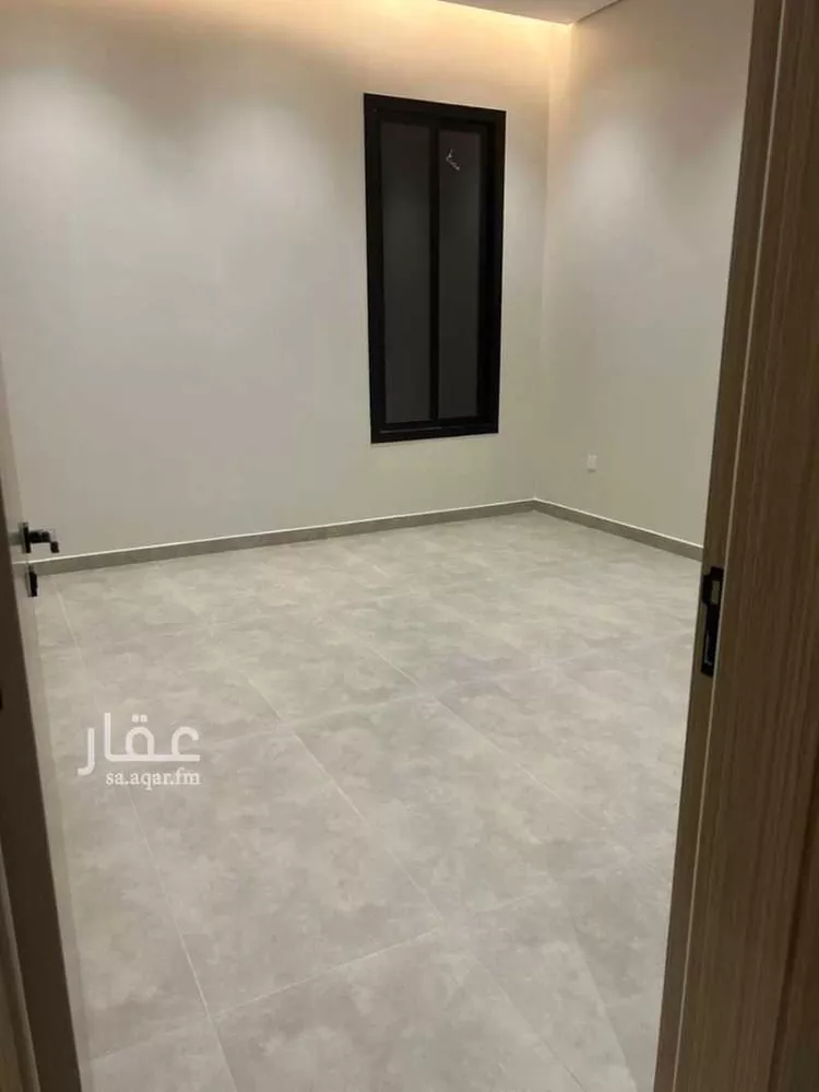 Complex for sale in Riyadh Ar Rimal 7