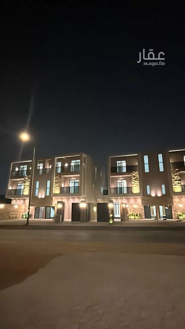 مجمع للبيع في شارع غصين بن براق, حي الرمال, مدينة الرياض, منطقة الرياض صورة 2