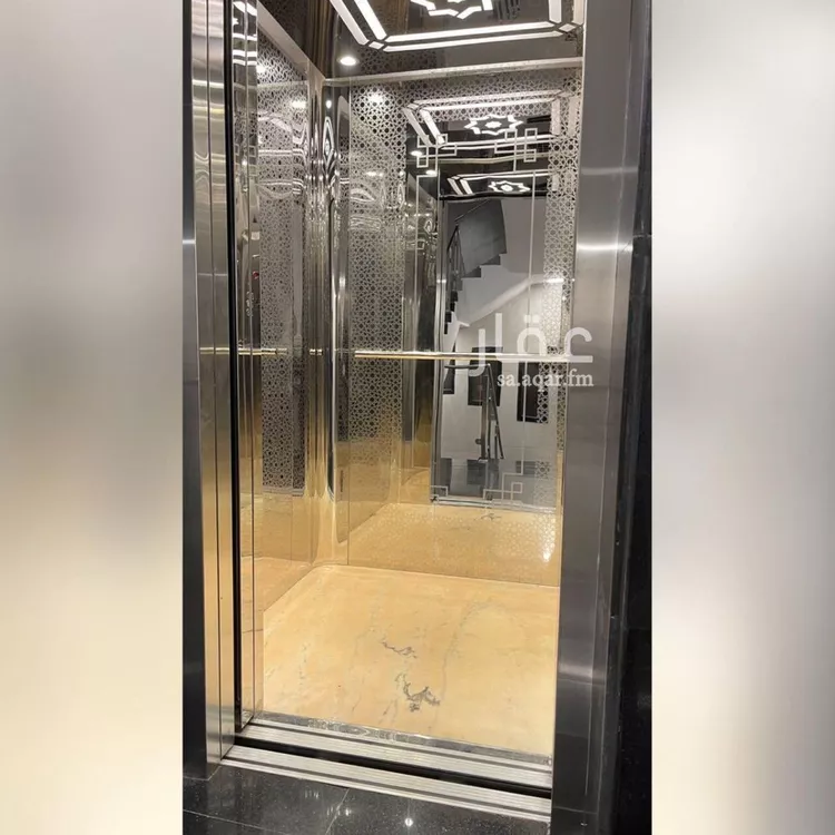 Commercial Office for Rent in Jeddah Al Sawari صورة 4