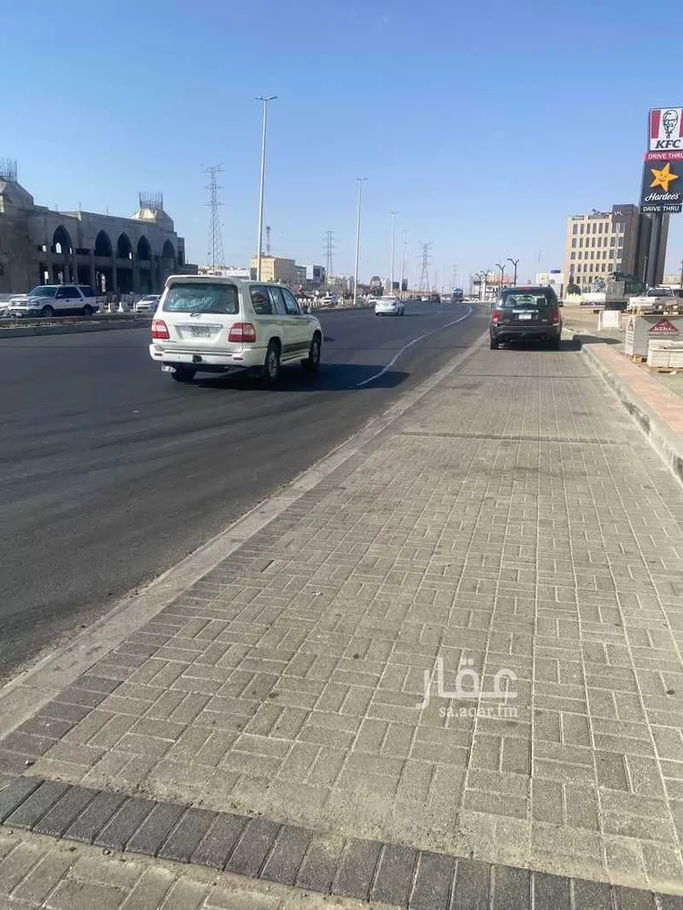 محل للإيجار في شارع الى الرياض, حي الراقي, مدينة خميس مشيط, منطقة عسير صورة 3