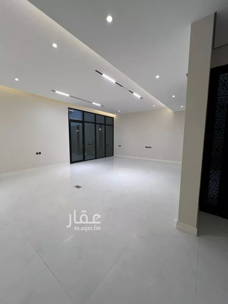 Villa for Sale in Riyadh Al Mahdiyah صورة 4