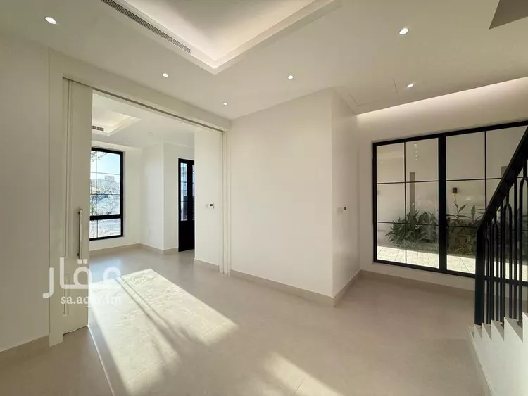 Villa for Sale in Riyadh Al Mahdiyah صورة 3
