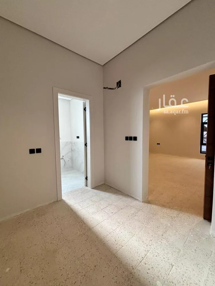 Villa for Sale in Riyadh Al Mahdiyah 20