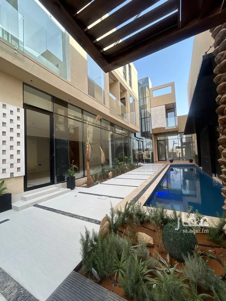 فيلا للبيع في شارع السيل الكبير, حي المهدية, مدينة الرياض, منطقة الرياض صورة 3