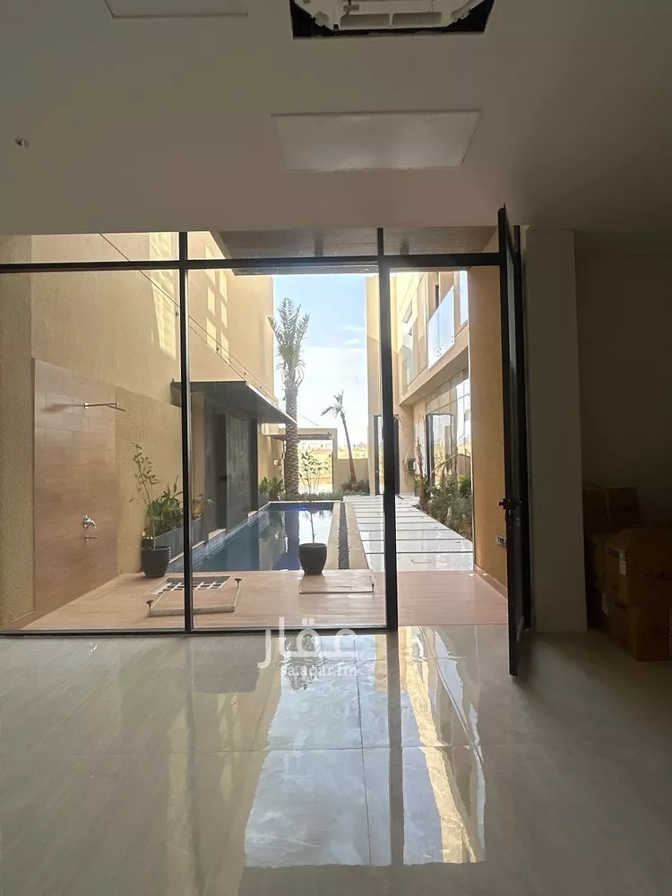 فيلا للبيع في شارع السيل الكبير, حي المهدية, مدينة الرياض, منطقة الرياض صورة 5