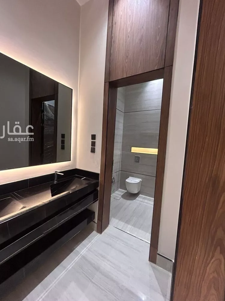 فيلا للبيع في شارع المظفر بن النموذج, حي المهدية, مدينة الرياض, منطقة الرياض صورة 5