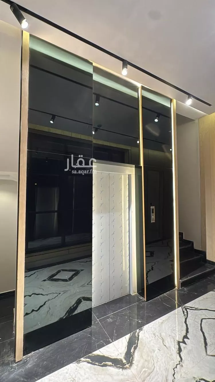 شقة للبيع في شارع أحمد بن هاشم, حي المهدية, مدينة الرياض, منطقة الرياض 8