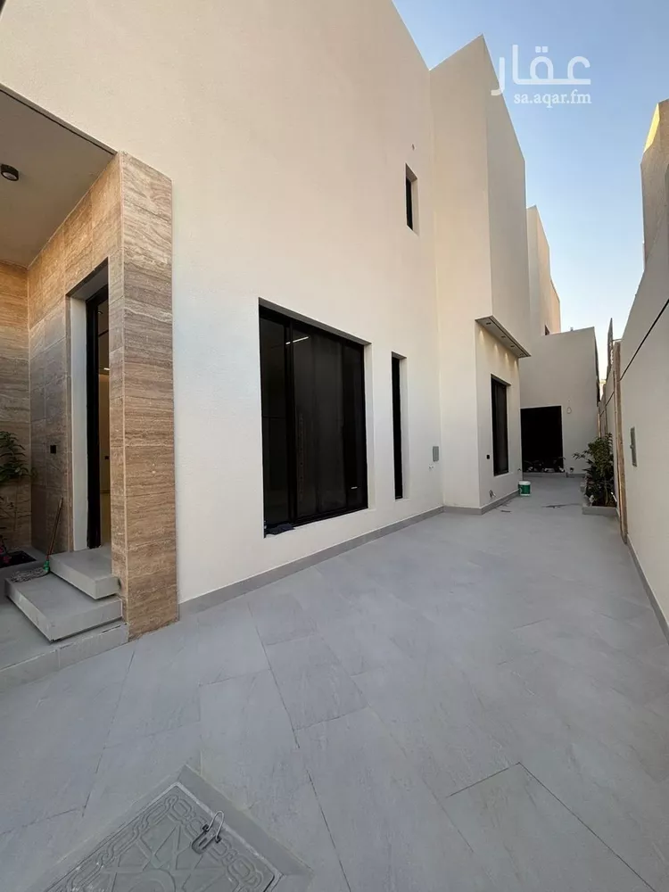Villa for Sale in Riyadh Al Mahdiyah