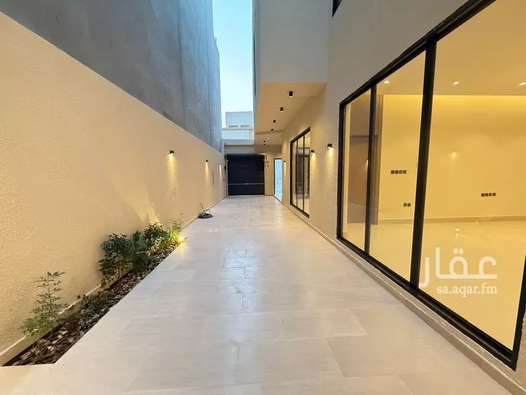 Villa for Sale in Riyadh Al Mahdiyah صورة 4