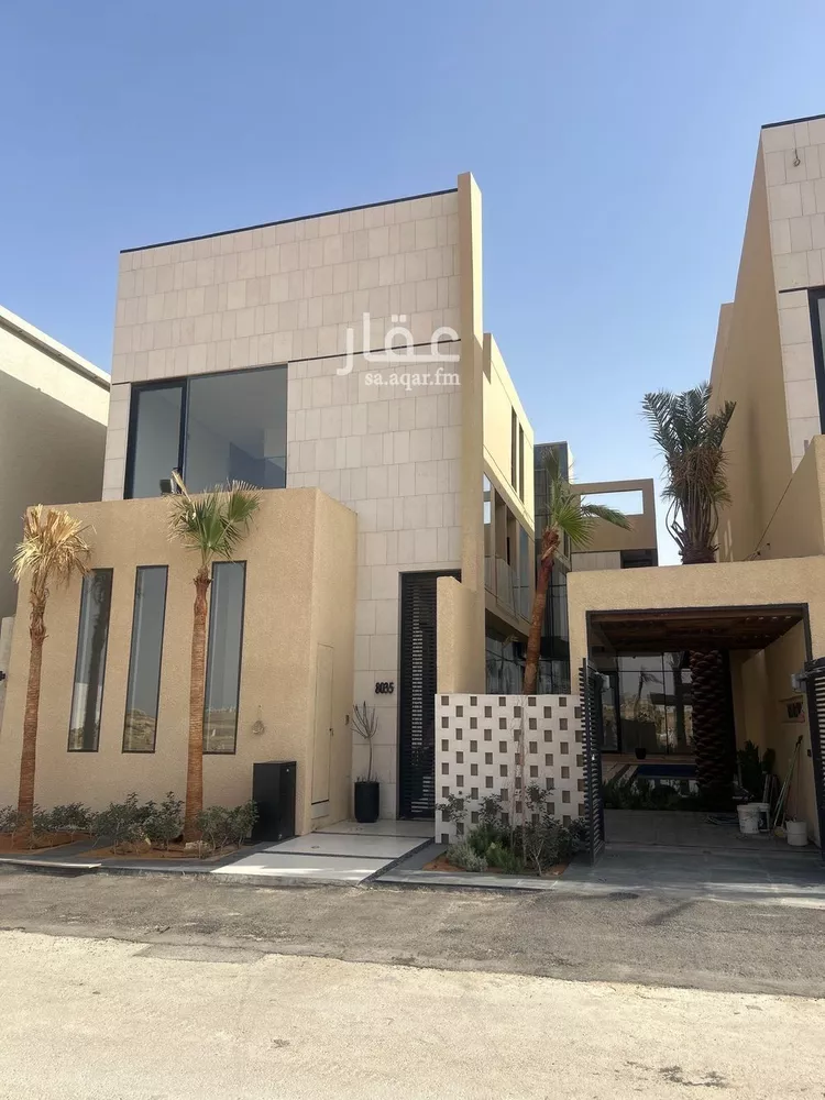 فيلا للبيع في شارع السيل الكبير, حي المهدية, مدينة الرياض, منطقة الرياض