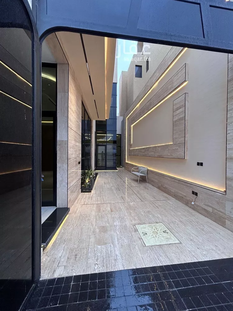 فيلا للبيع في شارع إسماعيل بن أبي الغنائم, حي المهدية, مدينة الرياض, منطقة الرياض صورة 3