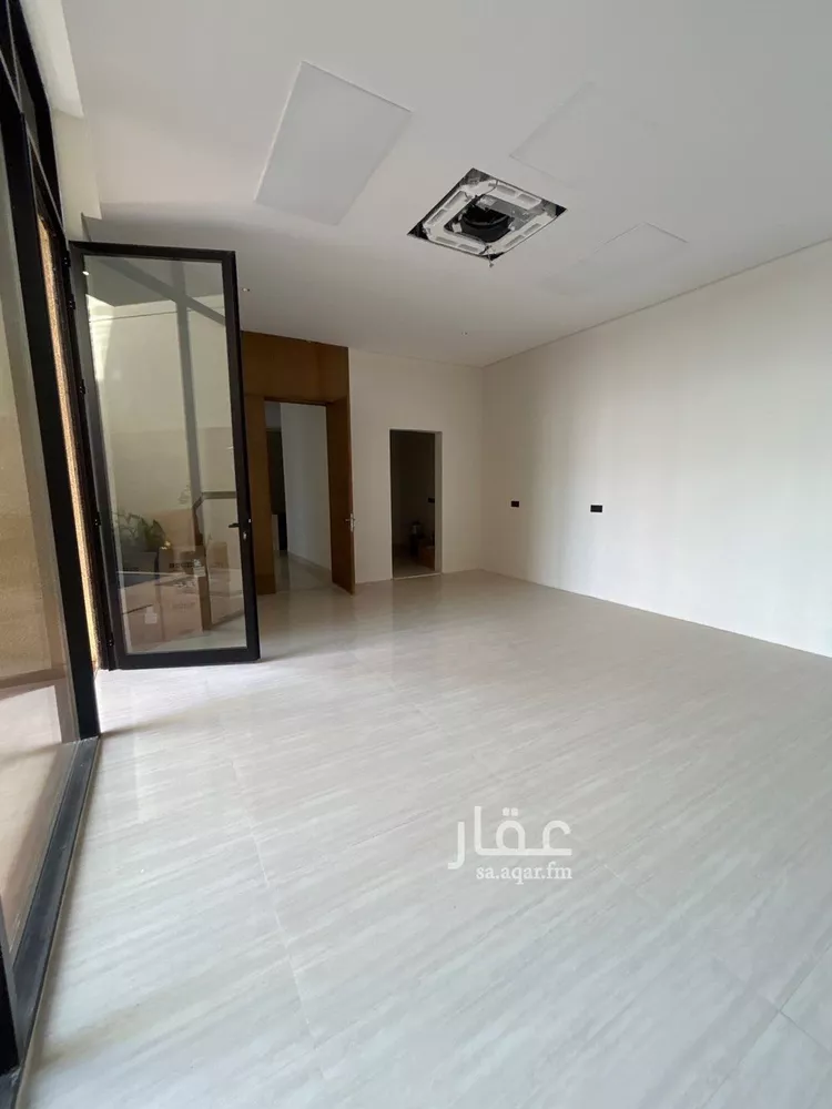 فيلا للبيع في شارع السيل الكبير, حي المهدية, مدينة الرياض, منطقة الرياض صورة 4