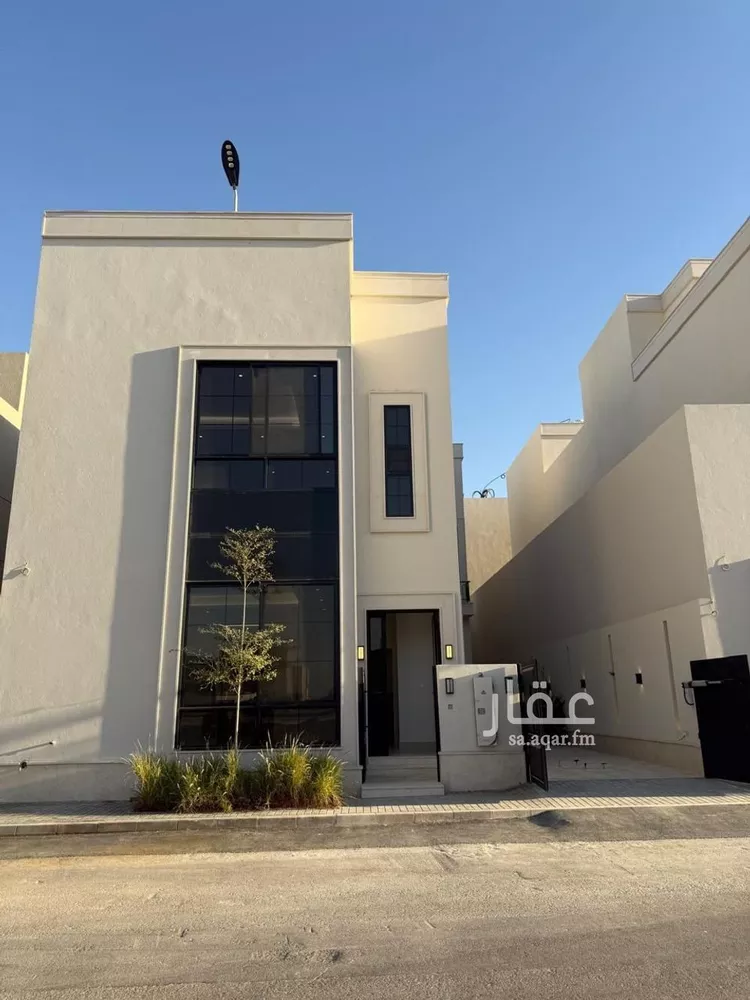 Villa for Sale in Riyadh Al Mahdiyah