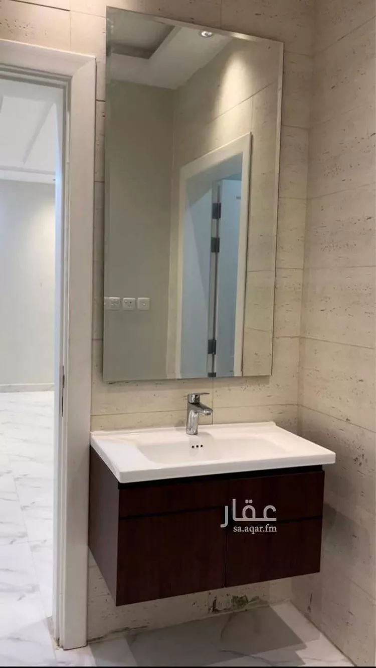 شقة للإيجار في شارع حجار بن ابحر العجلي, حي الياقوت, مدينة جدة, منطقة مكة المكرمة 1 صورة