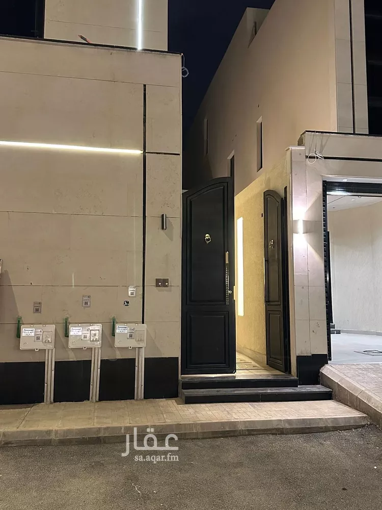 دور للبيع في شارع 1111, حي الجنادرية, مدينة الرياض, منطقة الرياض