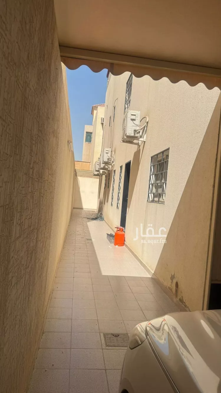 دور للإيجار في شارع رقم 40, حي العزيزية, مدينة الرياض, منطقة الرياض صورة 5
