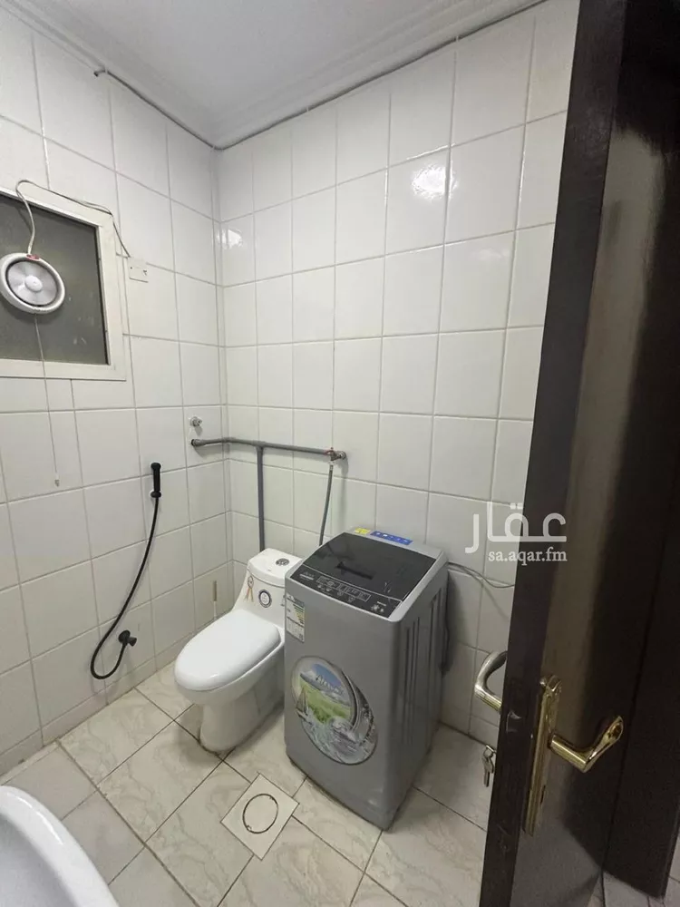 شقة للإيجار في شارع ابي بكر الصديق الفرعي, حي المصيف, مدينة الرياض, منطقة الرياض صورة 4