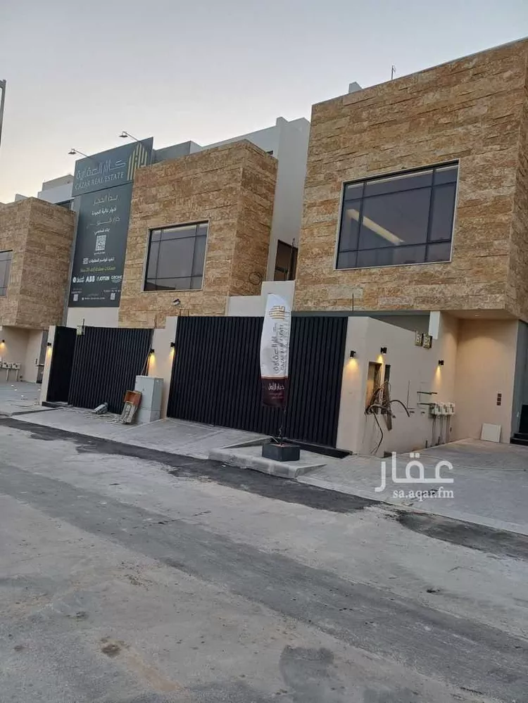 دور للبيع في شارع محمد بن عمر العرابي, حي الصفاء, مدينة الرياض, منطقة الرياض صورة 3