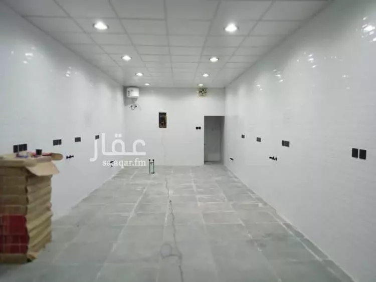 محل للبيع في طريق ابي بكر الصديق ، حي المرسلات ، الرياض ، منطقة الرياض صورة 4