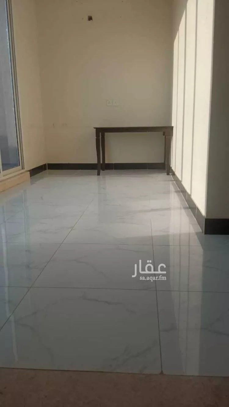 فيلا للبيع في شارع سالم بن محفوظ, حي بدر, مدينة الرياض, منطقة الرياض صورة 2