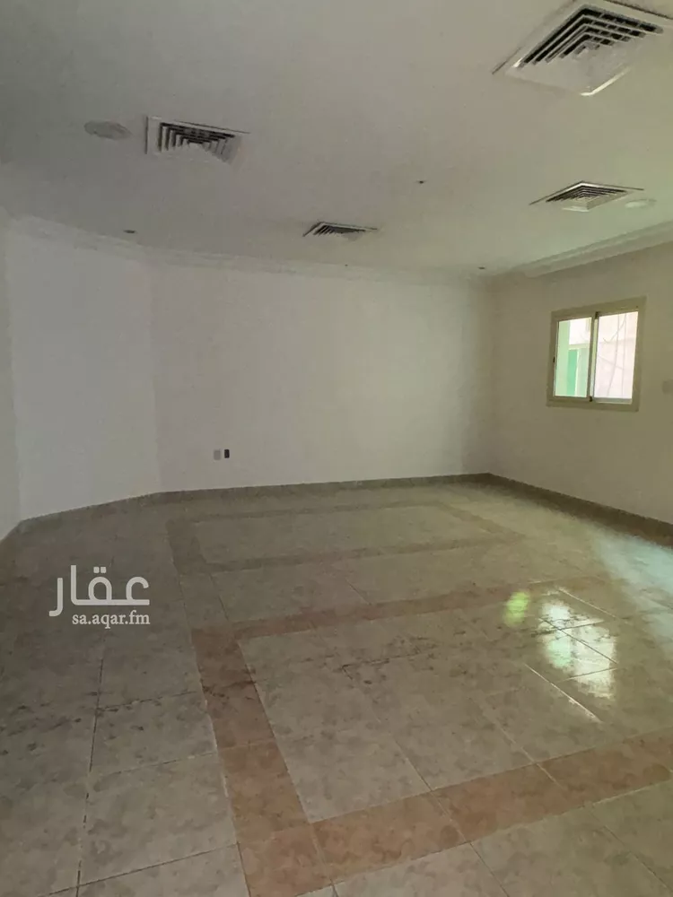 شقة للإيجار في شارع ابن جبر, حي البندرية, مدينة الخبر, المنطقة الشرقية صورة 2