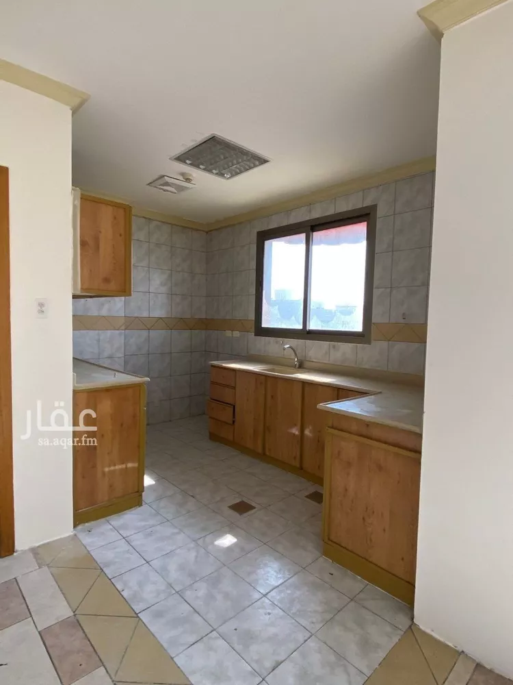 شقة للإيجار في شارع الامير ناصر, حي الخبرالشمالية, مدينة الخبر, المنطقة الشرقية صورة 4