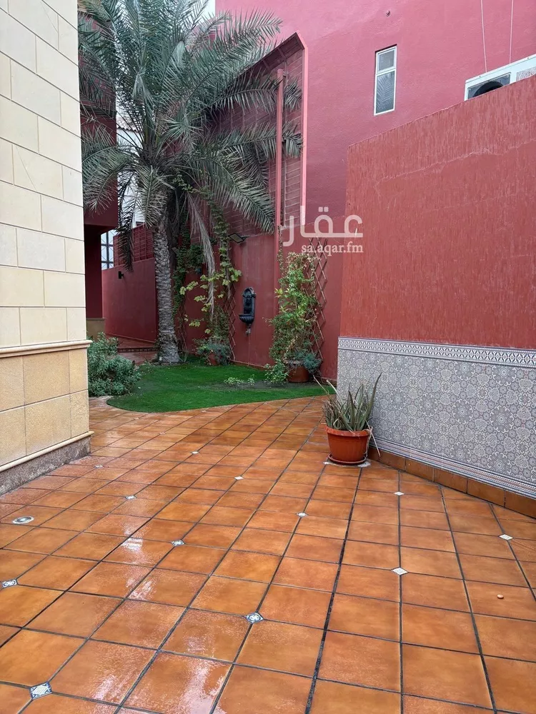 فيلا للبيع في شارع ابراهيم الدينوري, حي الدوحة الجنوبية, مدينة الظهران, المنطقة الشرقية صورة 3