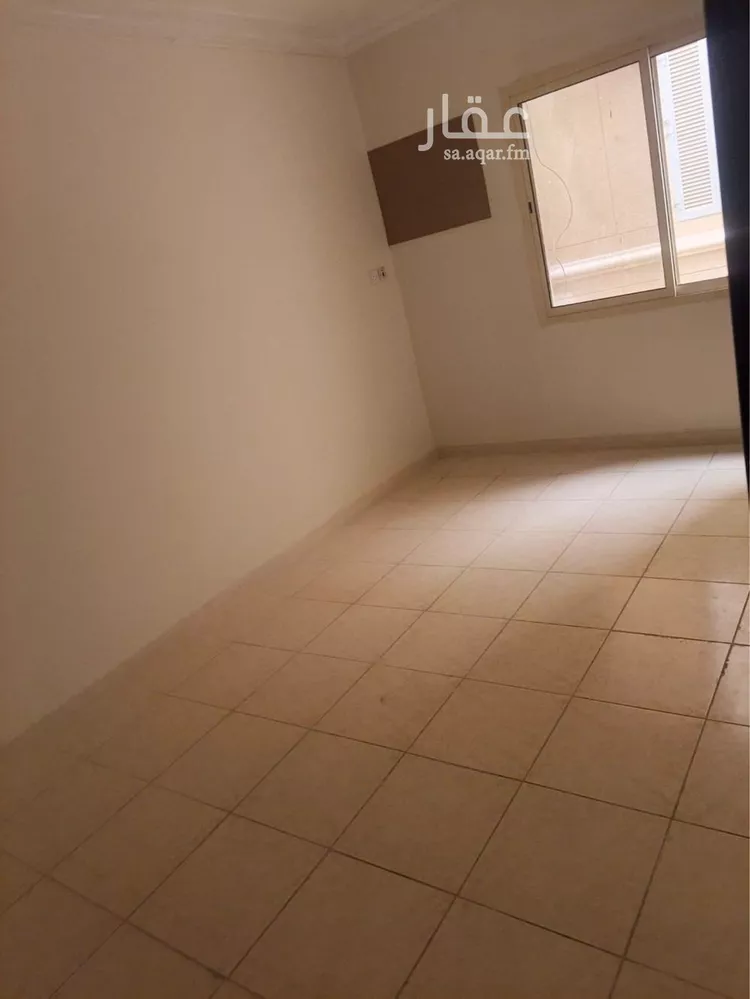 شقة للإيجار في شارع الشريف الغرناطي, حي البندرية, مدينة الخبر, المنطقة الشرقية 8