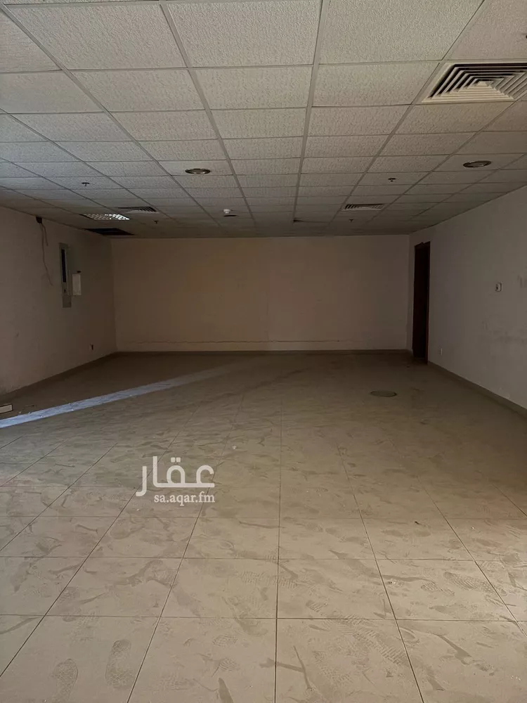 عمارة للإيجار في شارع طريق الملك عبدالعزيز, حي الخبرالشمالية, مدينة الخبر, المنطقة الشرقية صورة 5