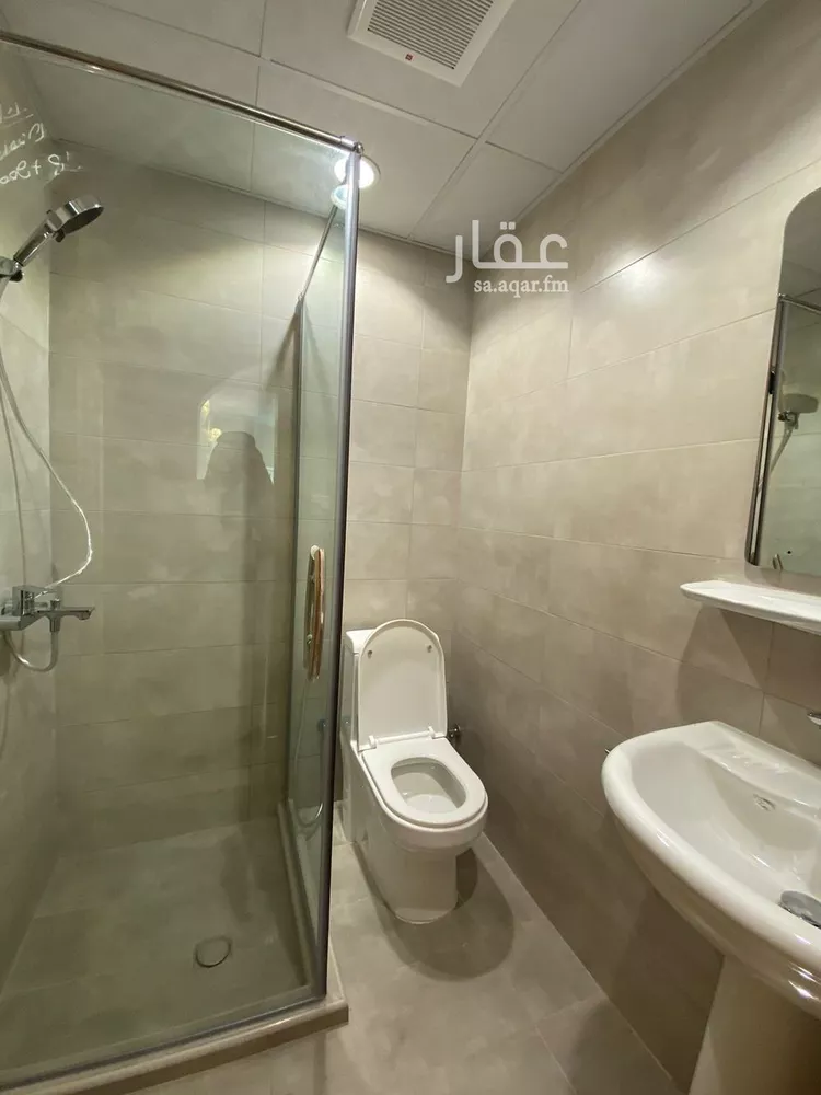 شقة للإيجار في شارع ابن الشهاب, حي البندرية, مدينة الخبر, المنطقة الشرقية صورة 3
