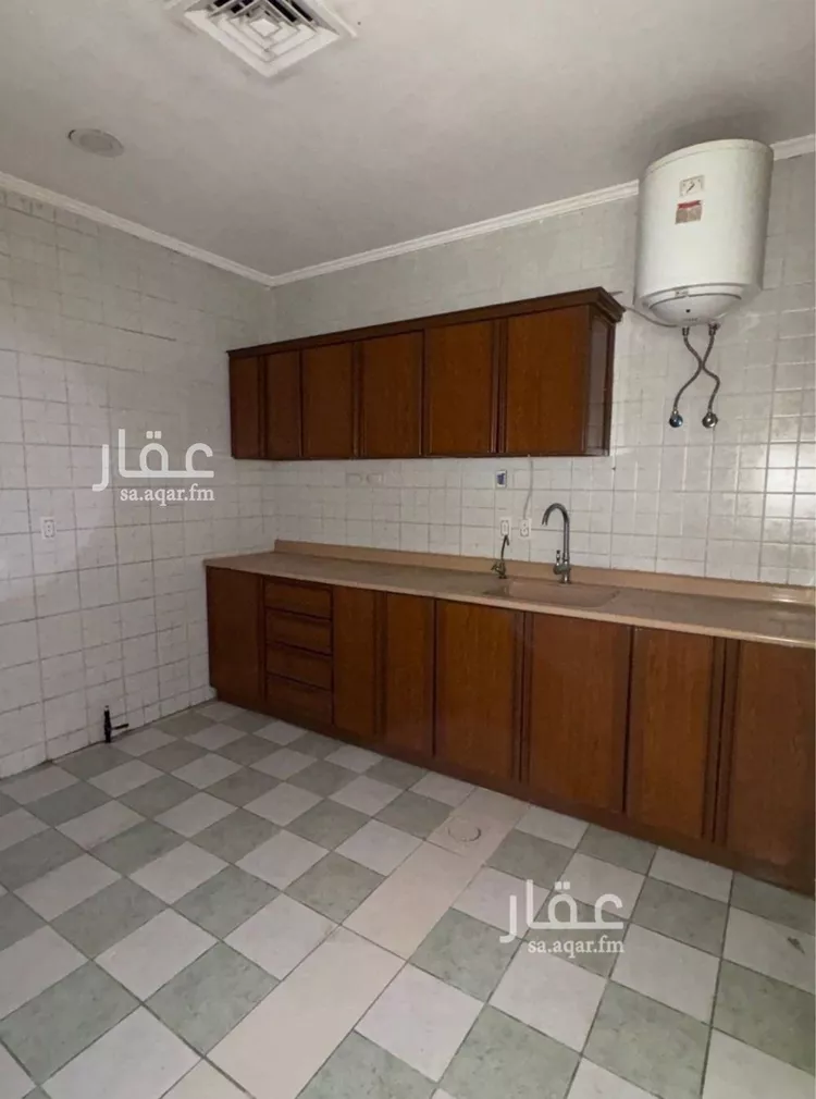 شقة للإيجار في شارع ابن جبر, حي البندرية, مدينة الخبر, المنطقة الشرقية صورة 3